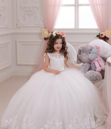 Mila Gowns Rahma